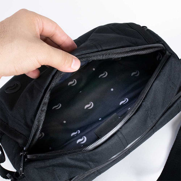 Skunk Uptown Crossbody Duffle Bag 100% Smell & Weather Proof Carbon Lining